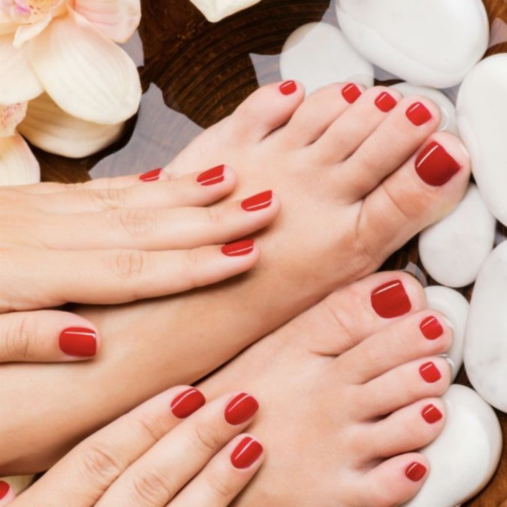 Manicure+Pedicure Sara Rose